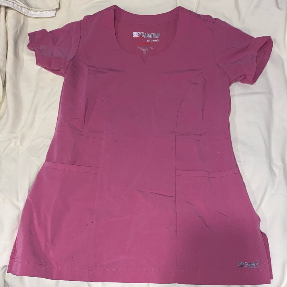Women’s XS Stretchy Hot Pink Scrub Top
